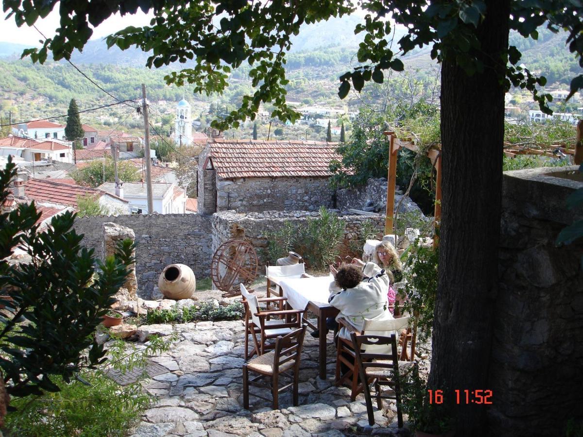 Spilia Kardamyla